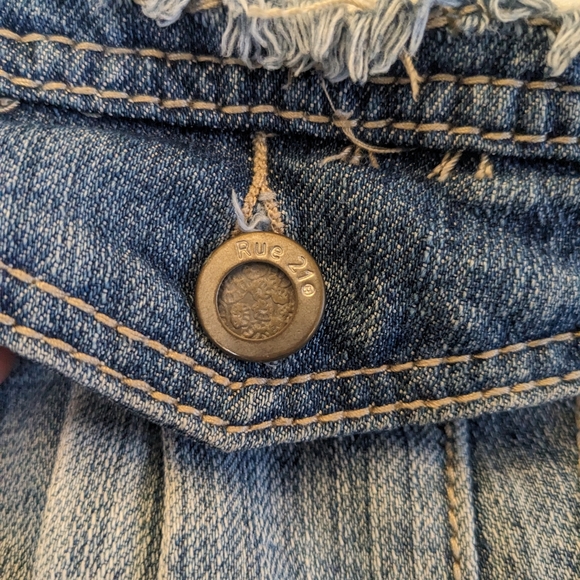 RUE 21 Denim Vest - Picture 4 of 7